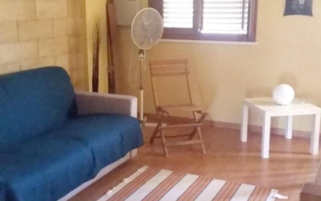 House With 2 Bedrooms in Scoglitti, With Wonderful sea View, Enclosed