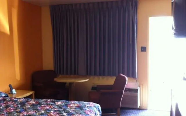El Mio Motel