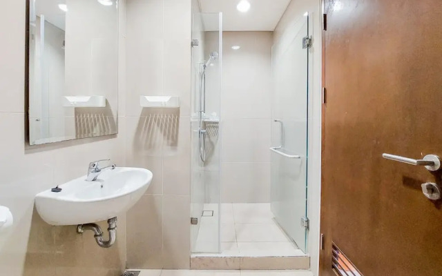 Nice And Comfort 1Br Apartment At M-Town Signature