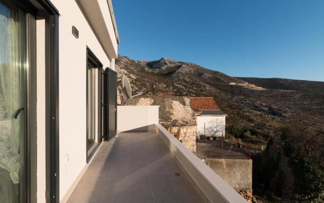Villa O'Zrna