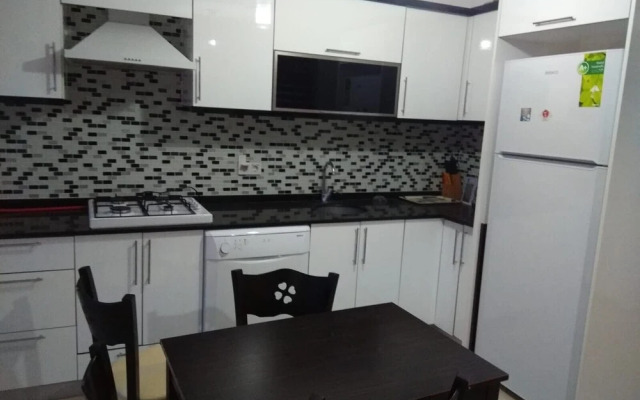 Paddys Apartments, Hisarönü