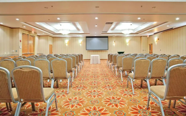 Holiday Inn Richmond-airport