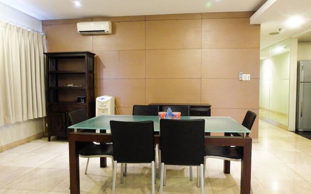 2 Bedroom Park Royale By Travelio