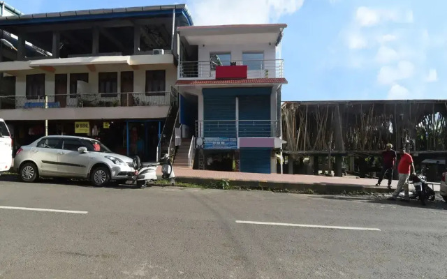 Oyo 18767 Hotel Harbour View