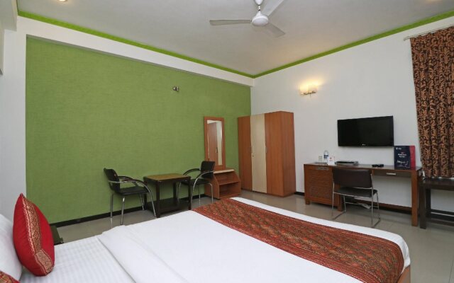 OYO 5528 DLF Phase 4
