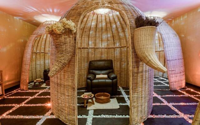Sky Suites