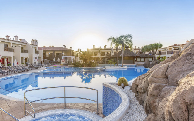 Royal Sunset Beach Club