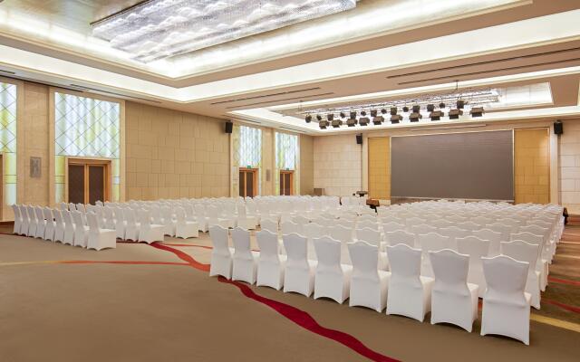 Crowne Plaza Shenzhen Longgang City Centre by IHG