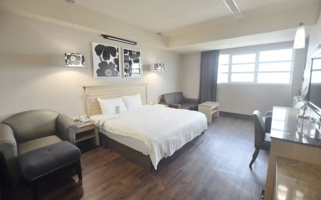 Kindness Hotel Liouhe Night Market Qixian
