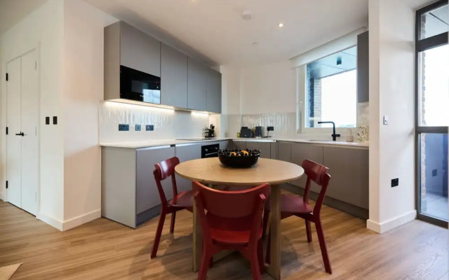 The Tottenham Place - Stylish 1bdr Flat With Balcony