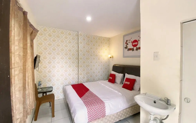 OYO 1634 Dom Residence