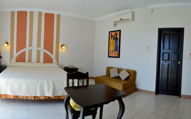 Real Avenida Hotel