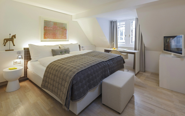 Hotel Rössli – Guest Rooms – Zurich