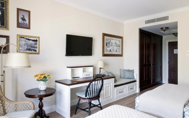 PortAventura® Hotel Gold River