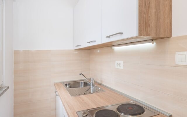 Studio Apartments Near Center 3