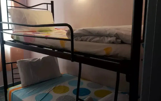 Glory 2 Beds Room By Alpine
