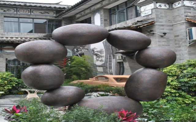 Dali N-Hotel