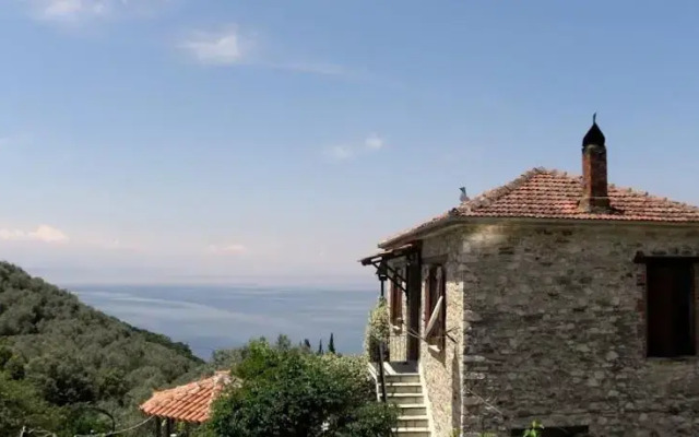 Tsorni Hill Cottage