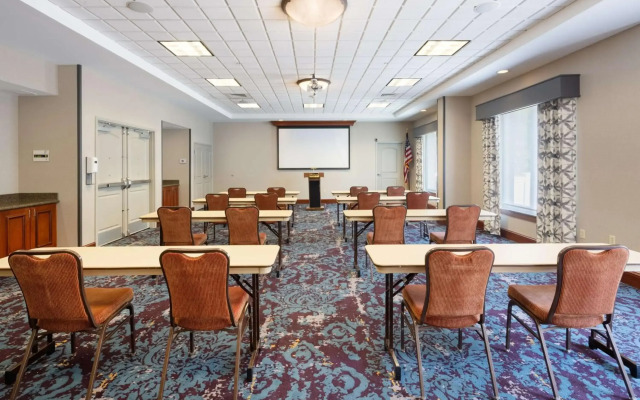 Hilton Garden Inn Mystic/Groton