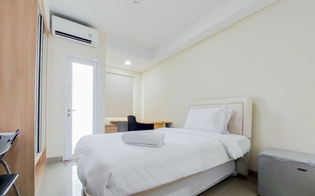 Cool And Warm Studio Apartment At B Residence