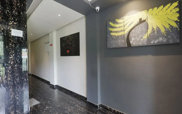 Fabhotel Lemon Grass