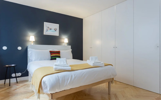 Bright & Spacious Sanctuary in the Center of Porto