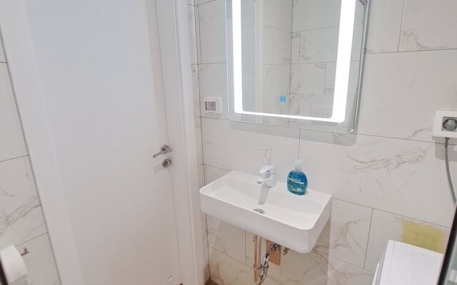 Studio Leo Apartment