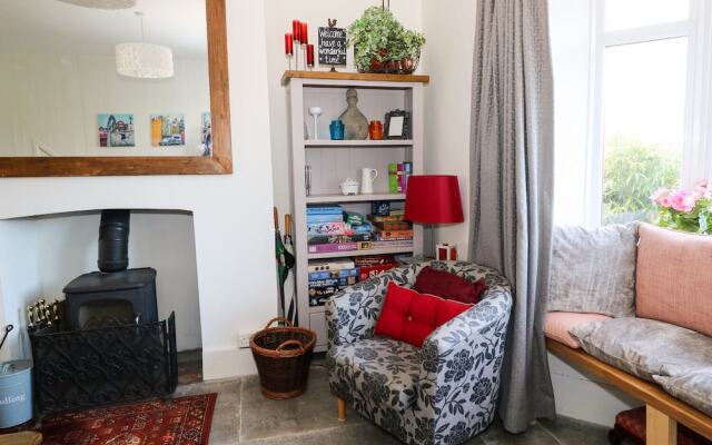 1 West Bank, Wells