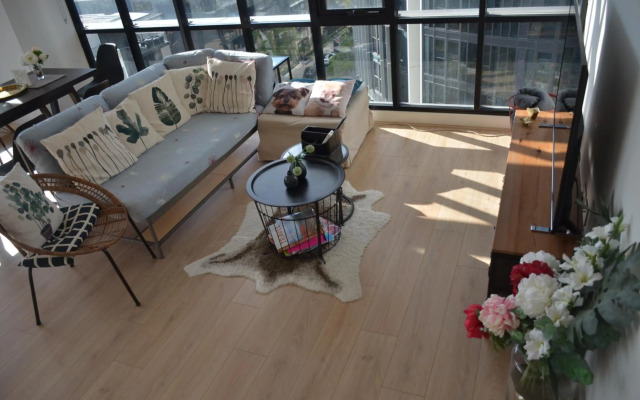 Wentworth Point Oversized balcony view apartment