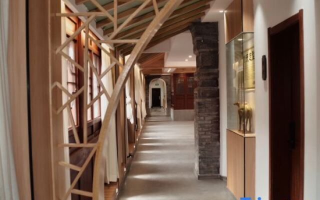 Qichi Shui'an Homestay (Luoyang Luoyi Ancient City Cross Street)