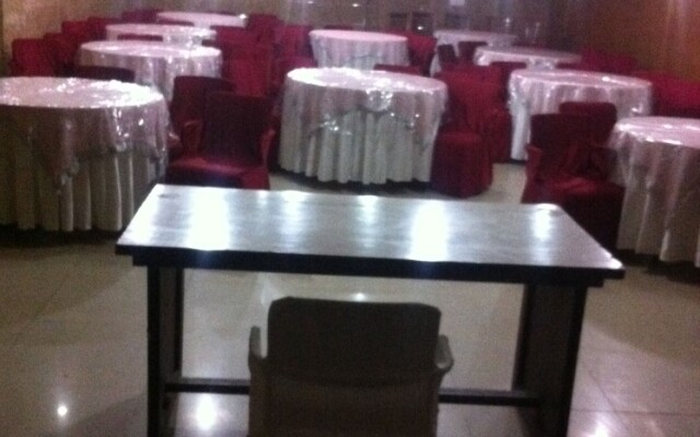 Hotel Karat 87 Inn