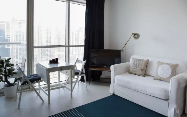 Marina Quays West by Wider View