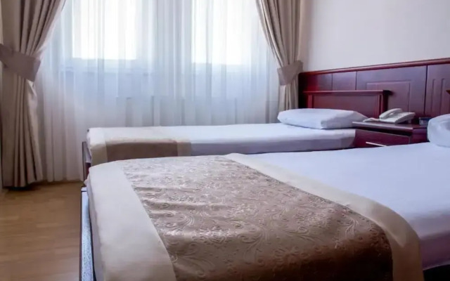 Hotel King