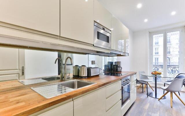 57 - Luxury Parisian Home Sebastopol 1