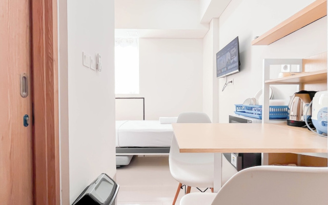 Comfortable Studio Room (No Kitchen) at Bandaraya - Tallasa City Makassar Apartment – Guest Rooms – Makassar