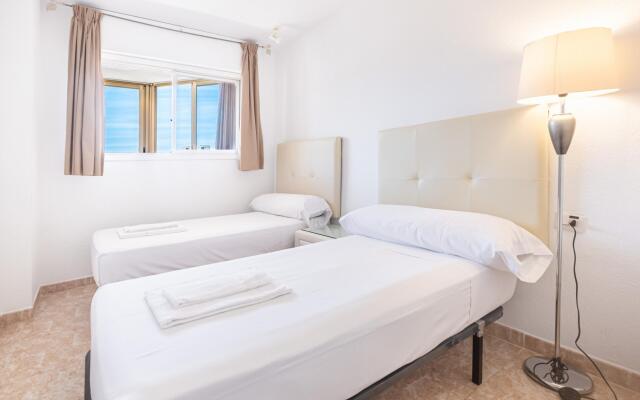 Europa Center 12-B Apartment Levante Beach