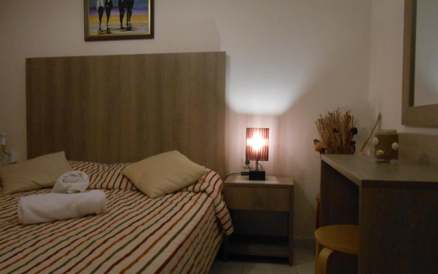 Voula Hotel