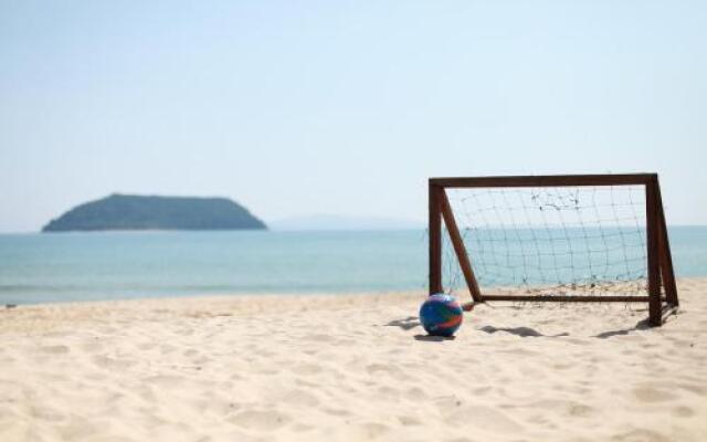 Tanjung Demong Beach Resort