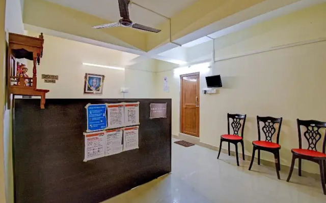 OYO 74827 Indarkala Inn