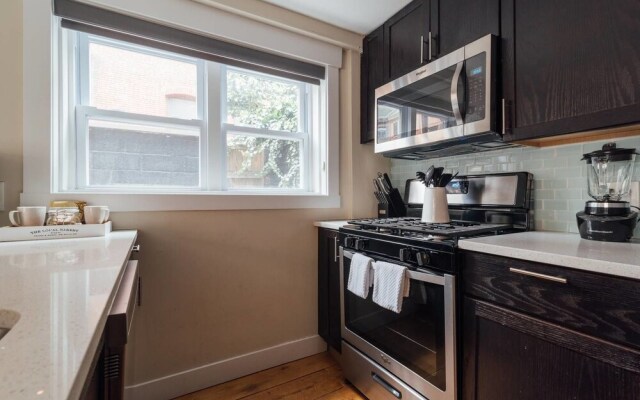 Renovated & Modern Home in Downtown Philly