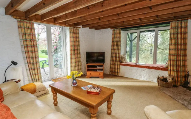 Trawsnant Cottage