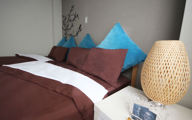 Osaka Guesthouse HIVE