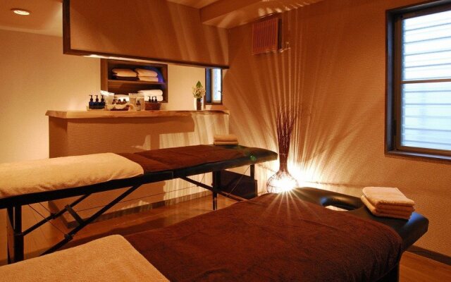 Jikan Wo Tabisuru Yado Umi No Hana