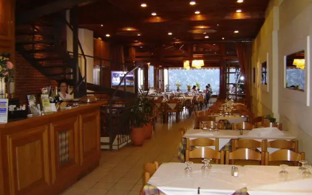 Phaethon Hotel