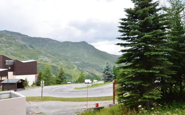 Appartement Les Menuires, 1 pièce, 2 personnes - FR-1-452-283