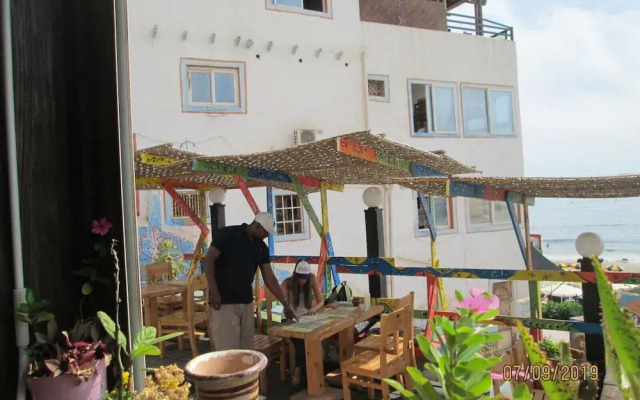 Tazerzit Hostel-Restau