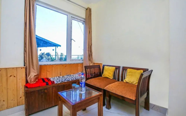 OYO 12186 Home Bright 3BHK Kasauli