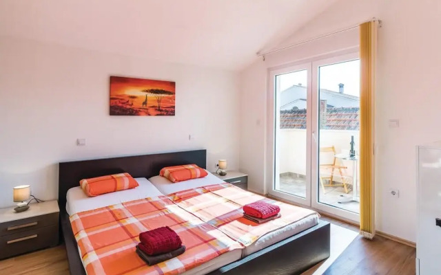 Amazing Home in Fazana With Wifi and 2 Bedrooms