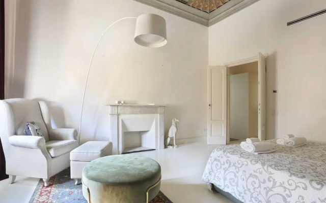 Luxury Apartment in Central Florence