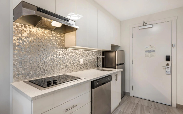 Executive Residency by Best Western Calgary City View North